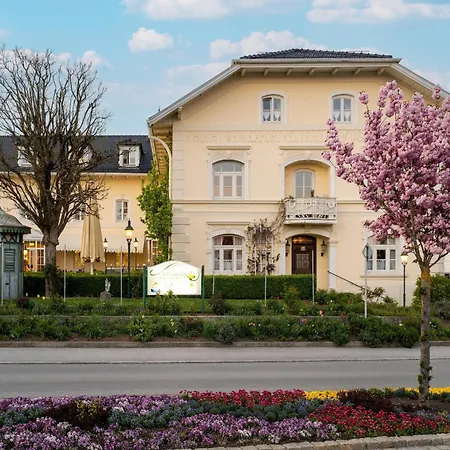 Apartamento Grosszuegiges In *