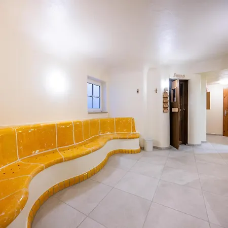 Grosszuegiges In Apartamento Bad Birnbach